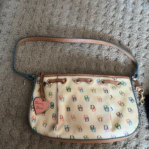 Y2K EUC Dooney & Bourke “It” Tassel Top Zip Bag in Yellow/White w/ rainbow zip